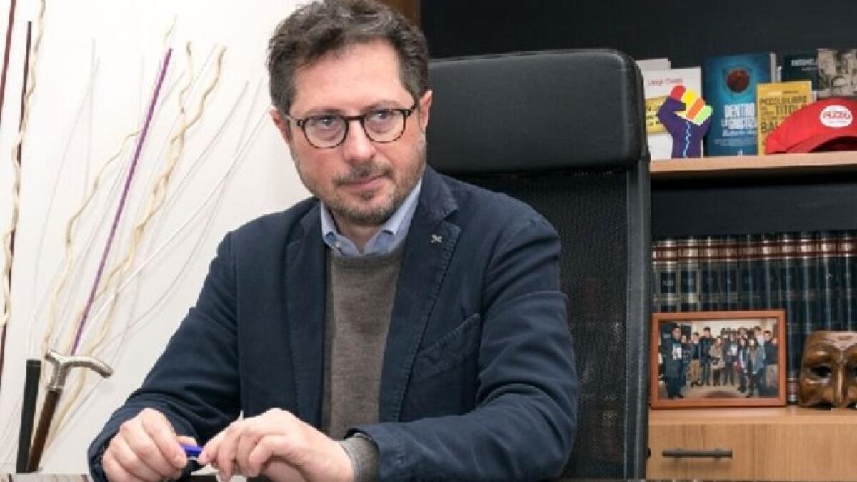 22enne picchiata e sequestrata,l'ex solo ai domiciliari - 