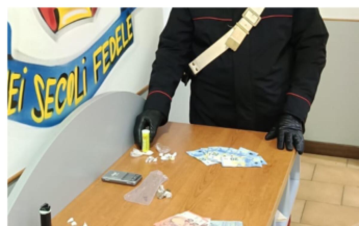 Aveva in casa un market della droga, scarcerato Antonio De Lucia. - 