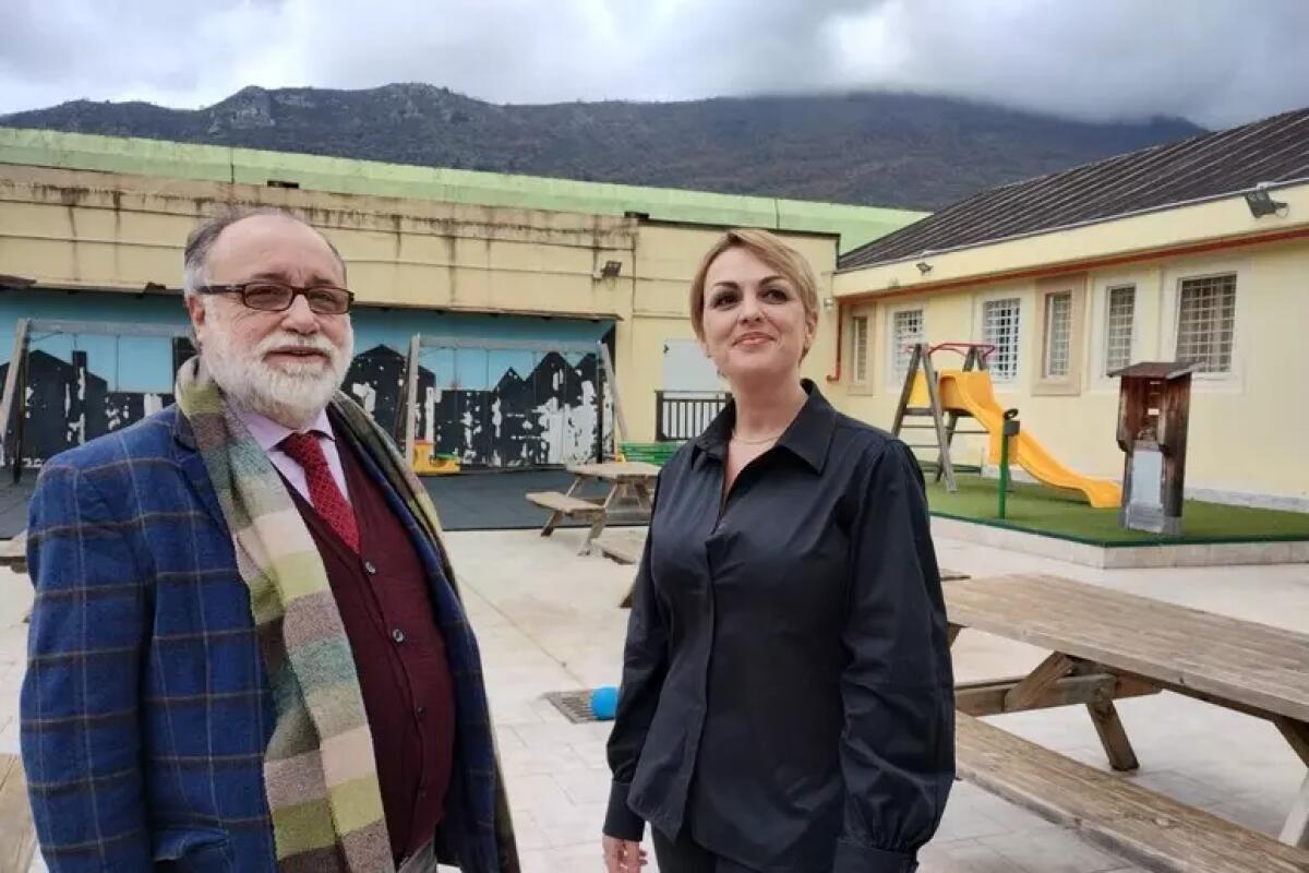Ciambriello e Pascale visitano l'Istituto di Lauro. - 