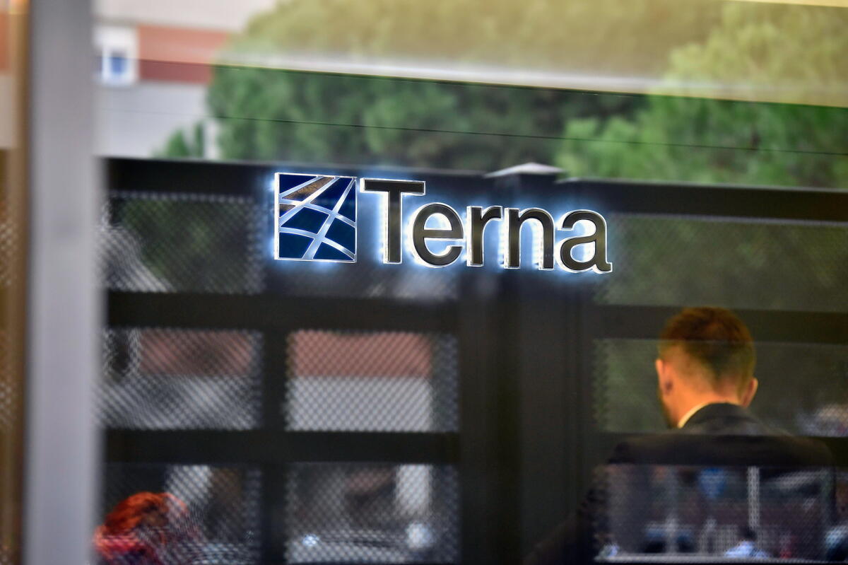Terna porta in Campania il progetto per la formazione dei giovani nel settore elettrico. - 
