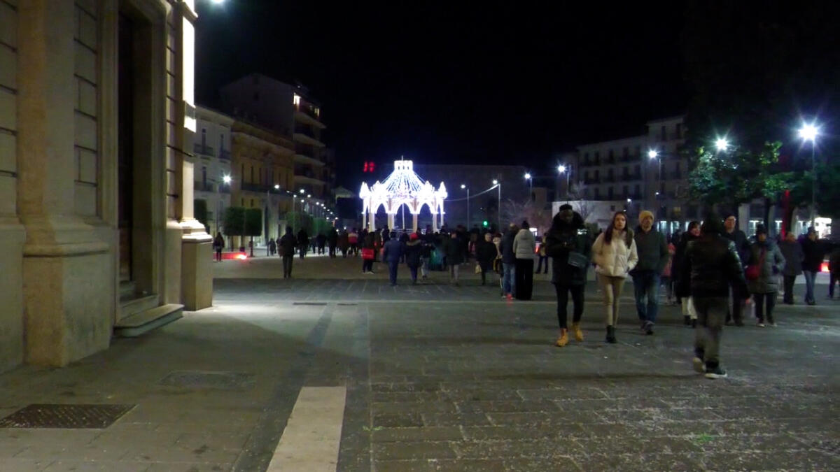 Notte di San Modestino, lettera aperta dell’assessore Bilotta ai commercianti di Avellino. - 