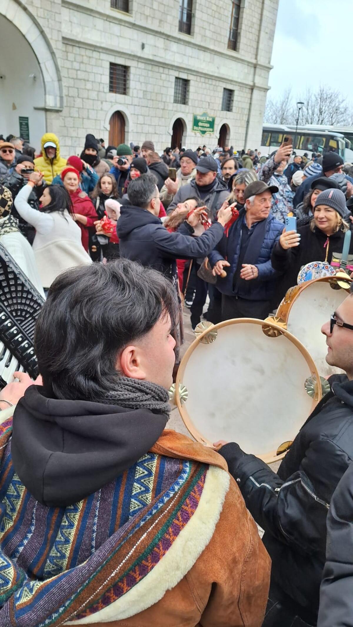 In 10mila a Montevergine in occasione della Candelora. - 