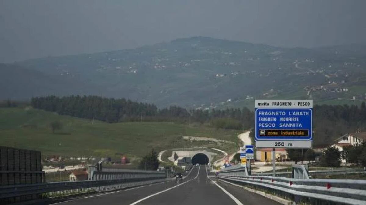 Trasporti. Ferrante (Mit), A fine marzo consegna nuovi lavori sulla Ss Fortorina - 
