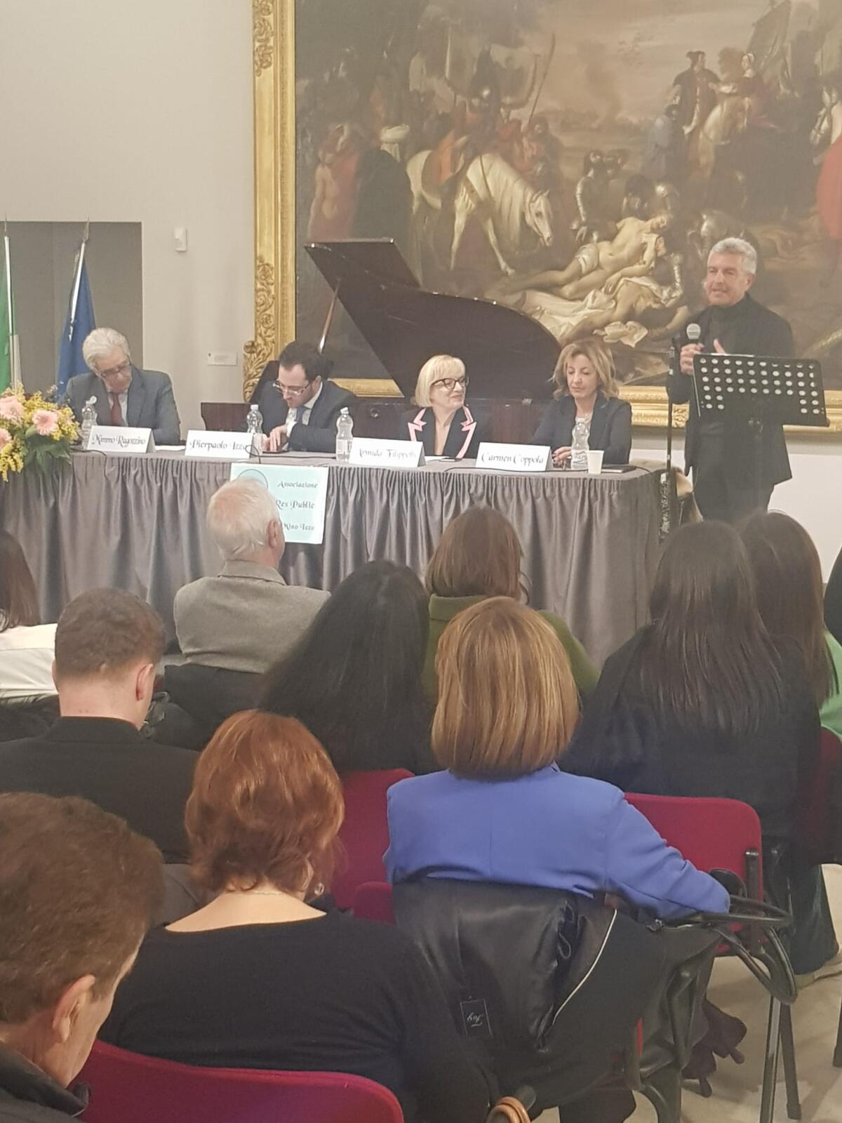 Formazione: Filippelli, “Contrariamente a quando si dice le donne stanno vivendo un momento di arretramento” - 