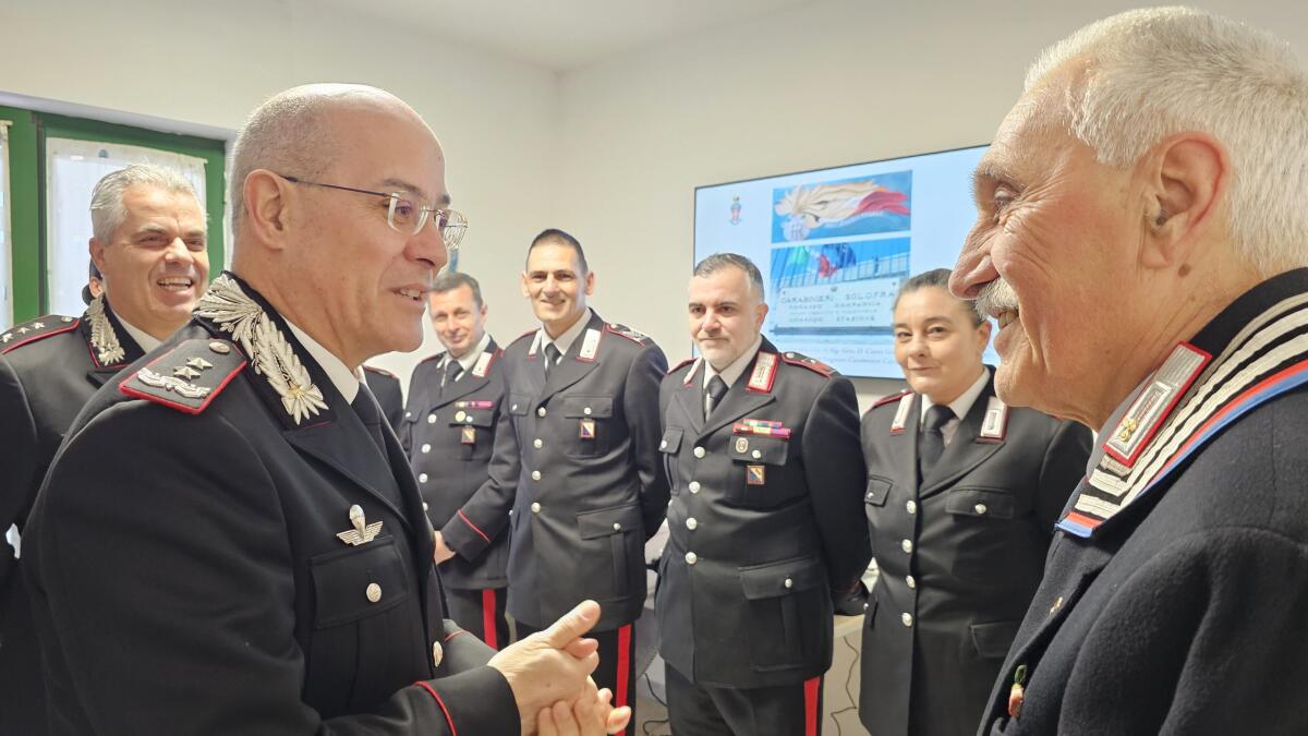 Il Generale La Gala in visita alla Compagnia Carabinieri di Solofra - 