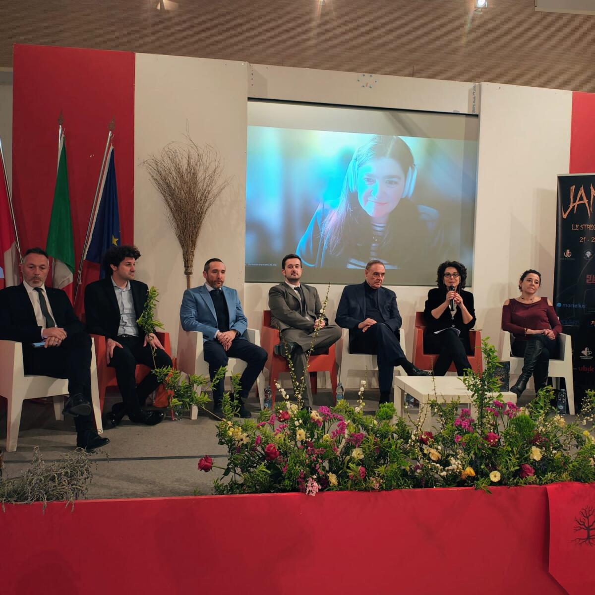 A Palazzo Paolo V sottoscritto il Protocollo d'intesa per la creazione della 'Rete della Città delle Streghe' - 