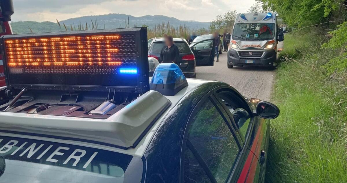 Scontro tra auto a Taurasi, uno dei feriti è in gravi condizioni - 