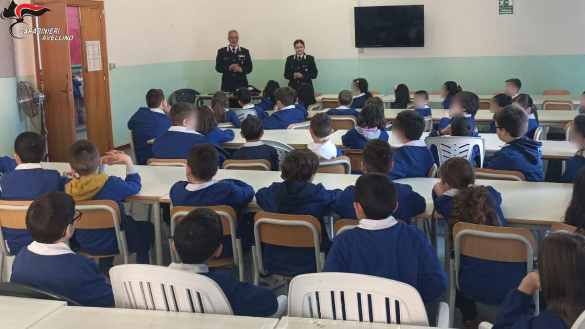 A scuola di Legalita’: l’Arma dei Carabinieri incontra gli alunni. - 