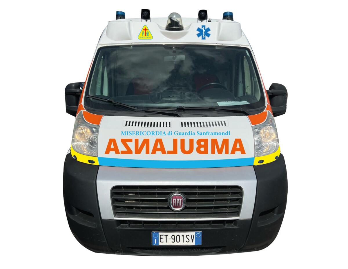 Guardia Sanframondi: la Confraternita Misericordia acquista ambulanza e auto medica per disabili. - 