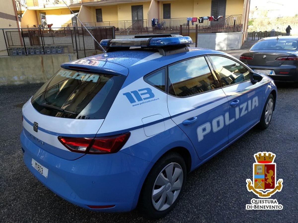 Due napoletani arrestati per un furto in un supermercato di un centro commerciale sannita - 