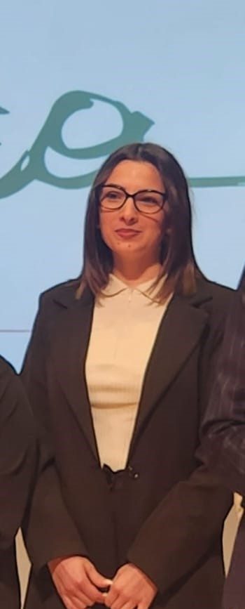 Premiate due studentesse del "De Sanctis" di Cervinara, Mariavittoria Lengua e Elena Mazzariello