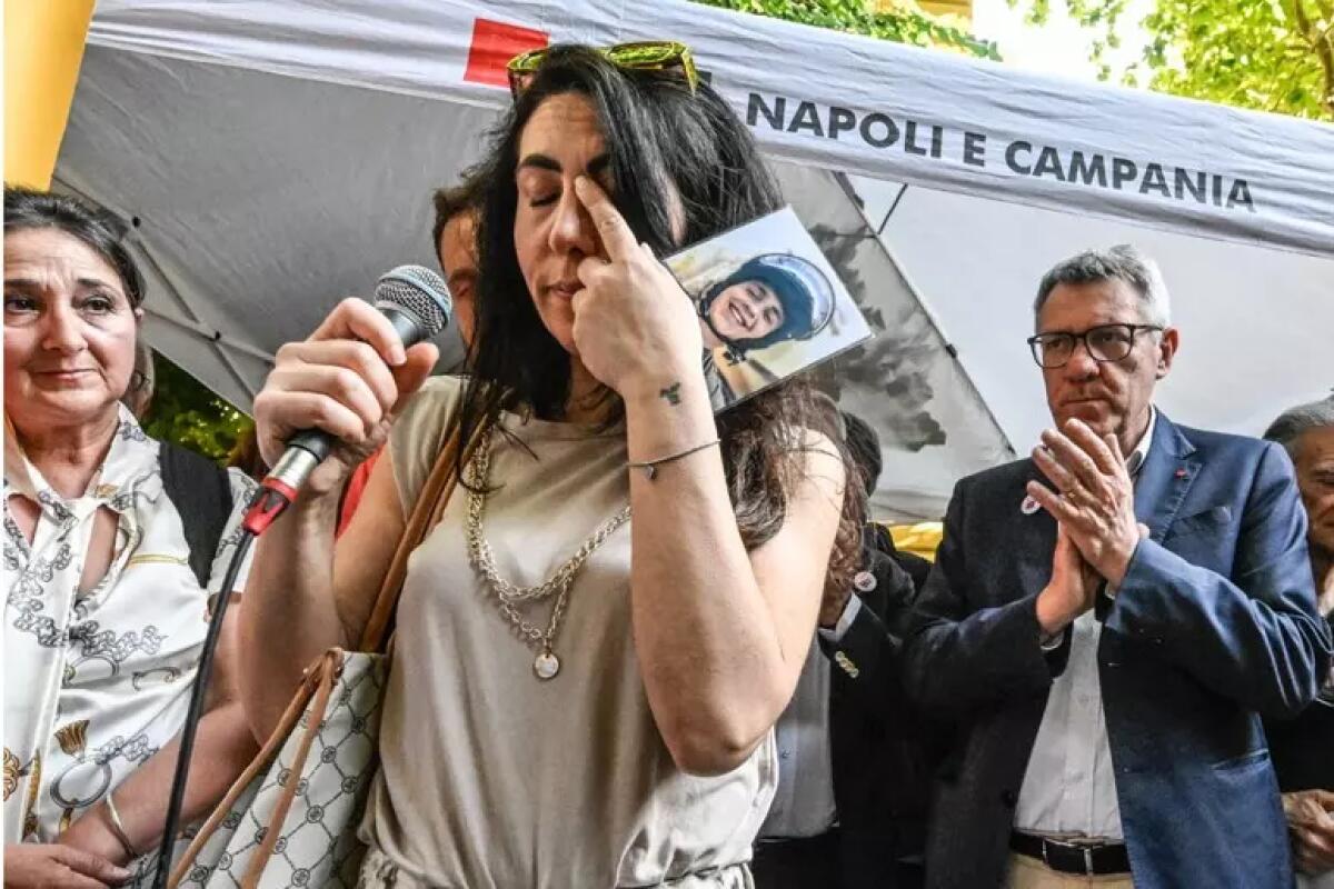 Madre tirocinante morto su lavoro, "andate a votare" - 