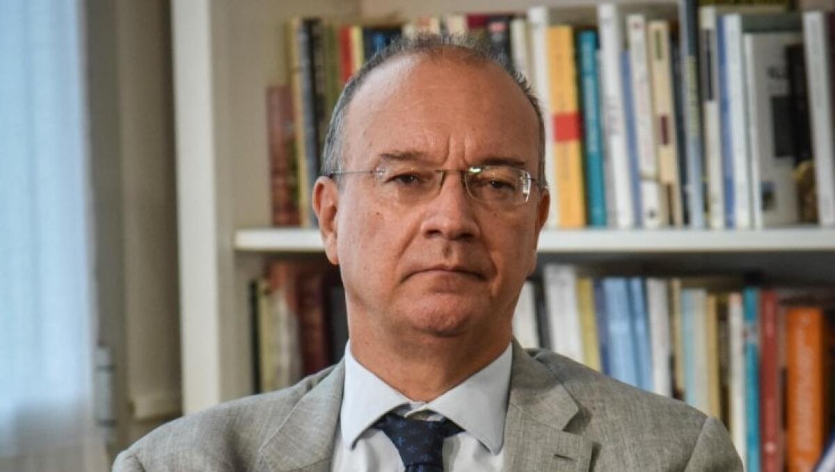 Diplomifici: in Sicilia oltre 30 parità revocate, 30 in Campania, 11 in Calabria. Calano gli esterni alla Maturità. - 