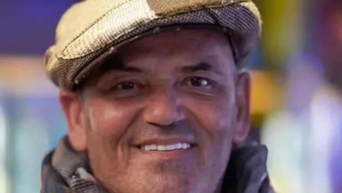 Il prof del post contro la figlia di Meloni, ha tentato il suicidio - 