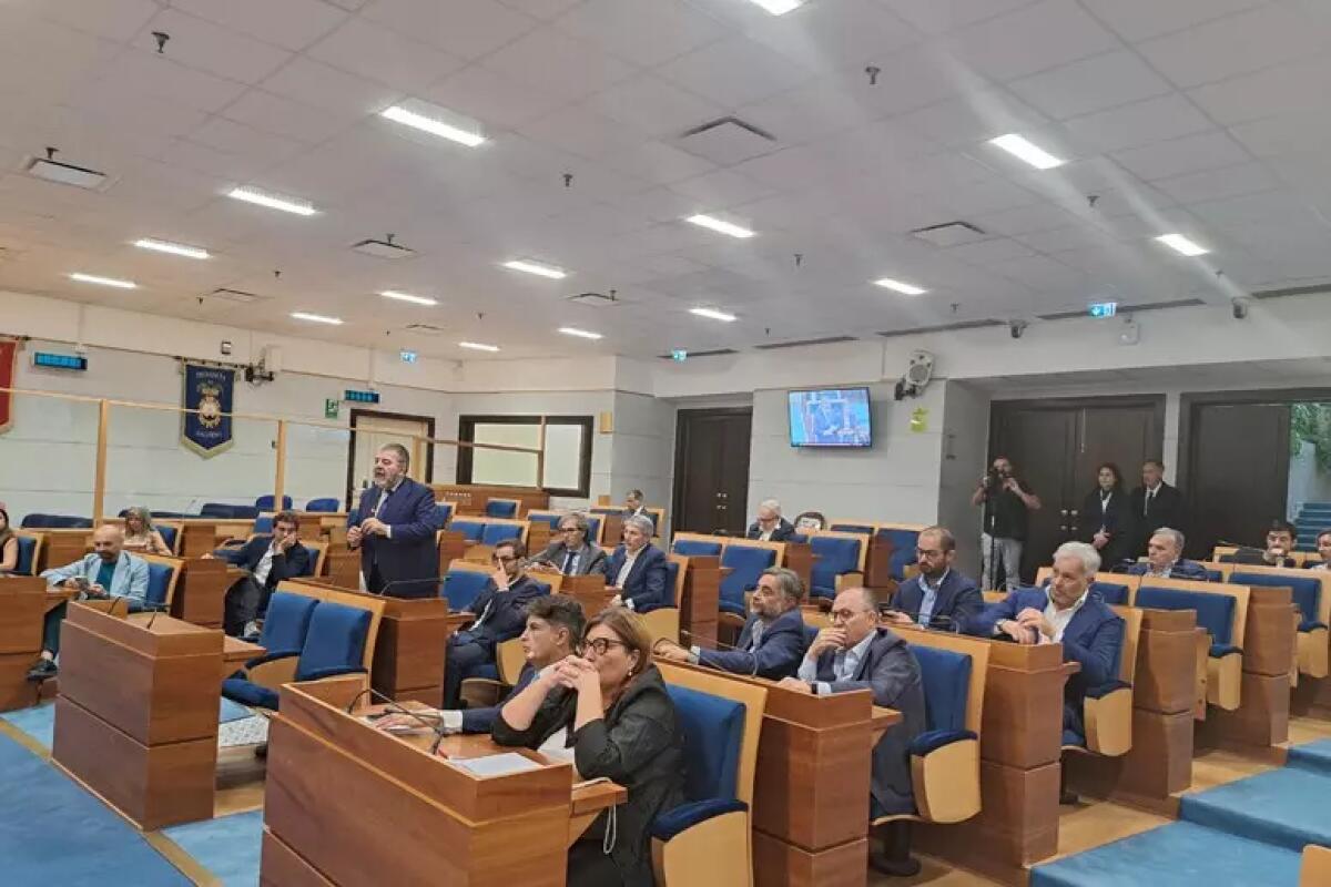 I 23 consiglieri regionali deluchiani: partire da quanto fatto fino ad ora - 