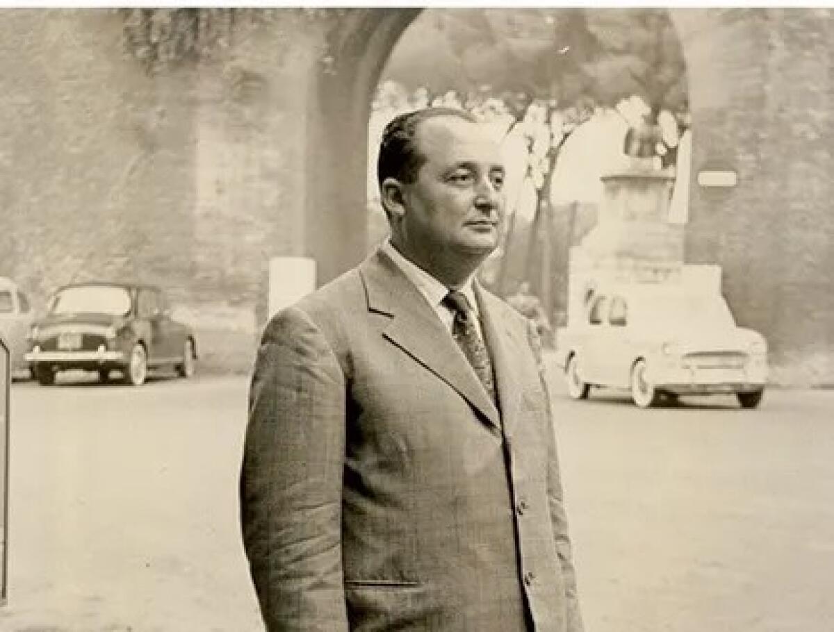 Domani giungeranno le spoglie di Fiorentino Sullo e di sua moglie Viretta de Laurentiis - 