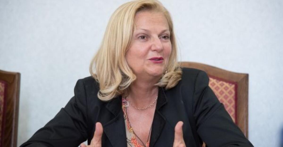 Giuliana Perrotta è il nuovo Commissario del Comune di Avellino - 