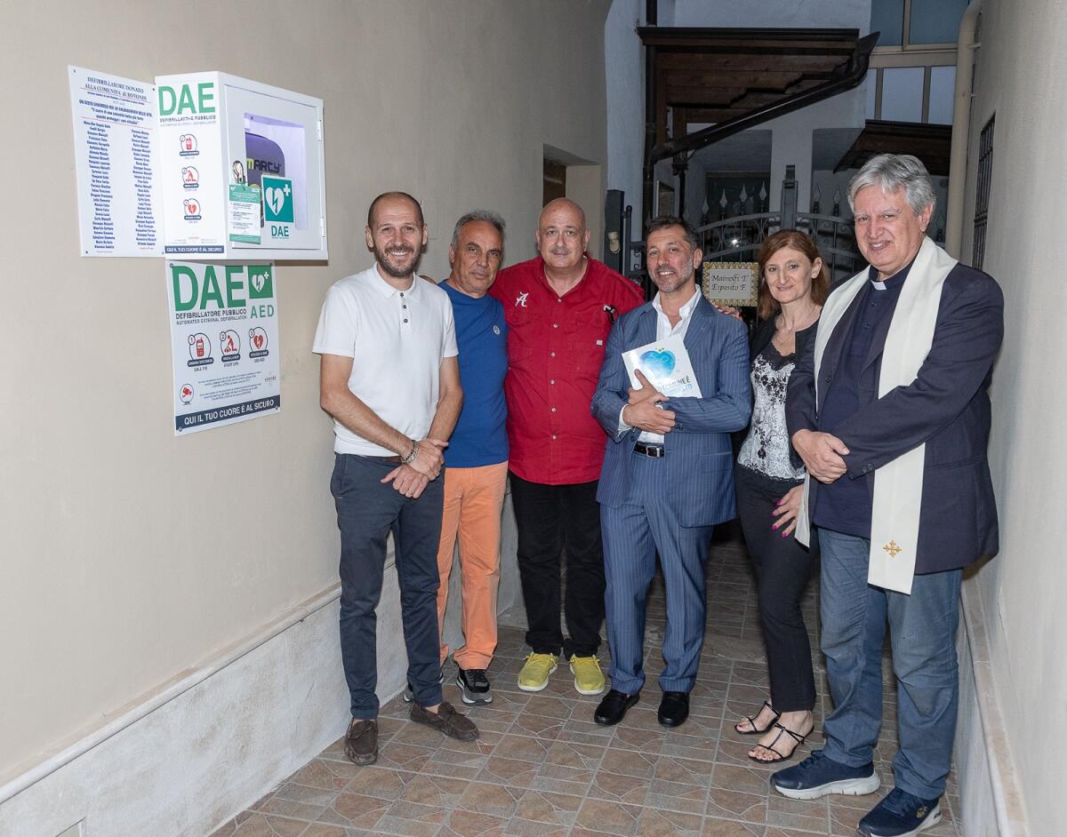 Solidarietà: donato e installato a Rotondi un DAE per la cittadinanza - 