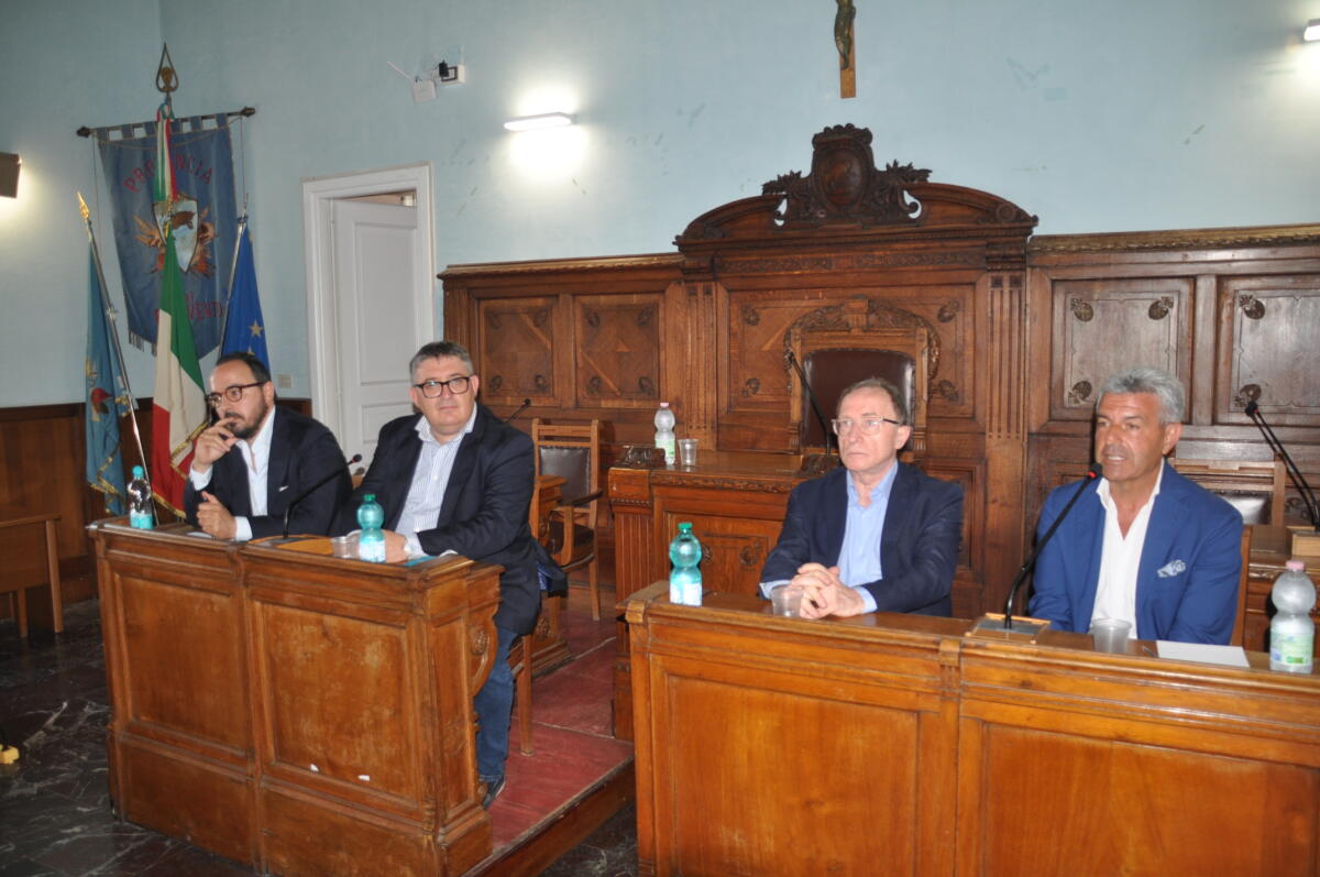 Al lavoro per far ripartire la gestione del ciclo rifiuti nel Sannio e abbassare le tariffe - 