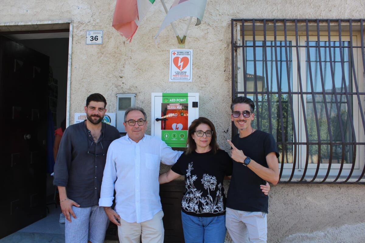 Terramia: Installati Due Nuovi Defibrillatori a Cervinara - 