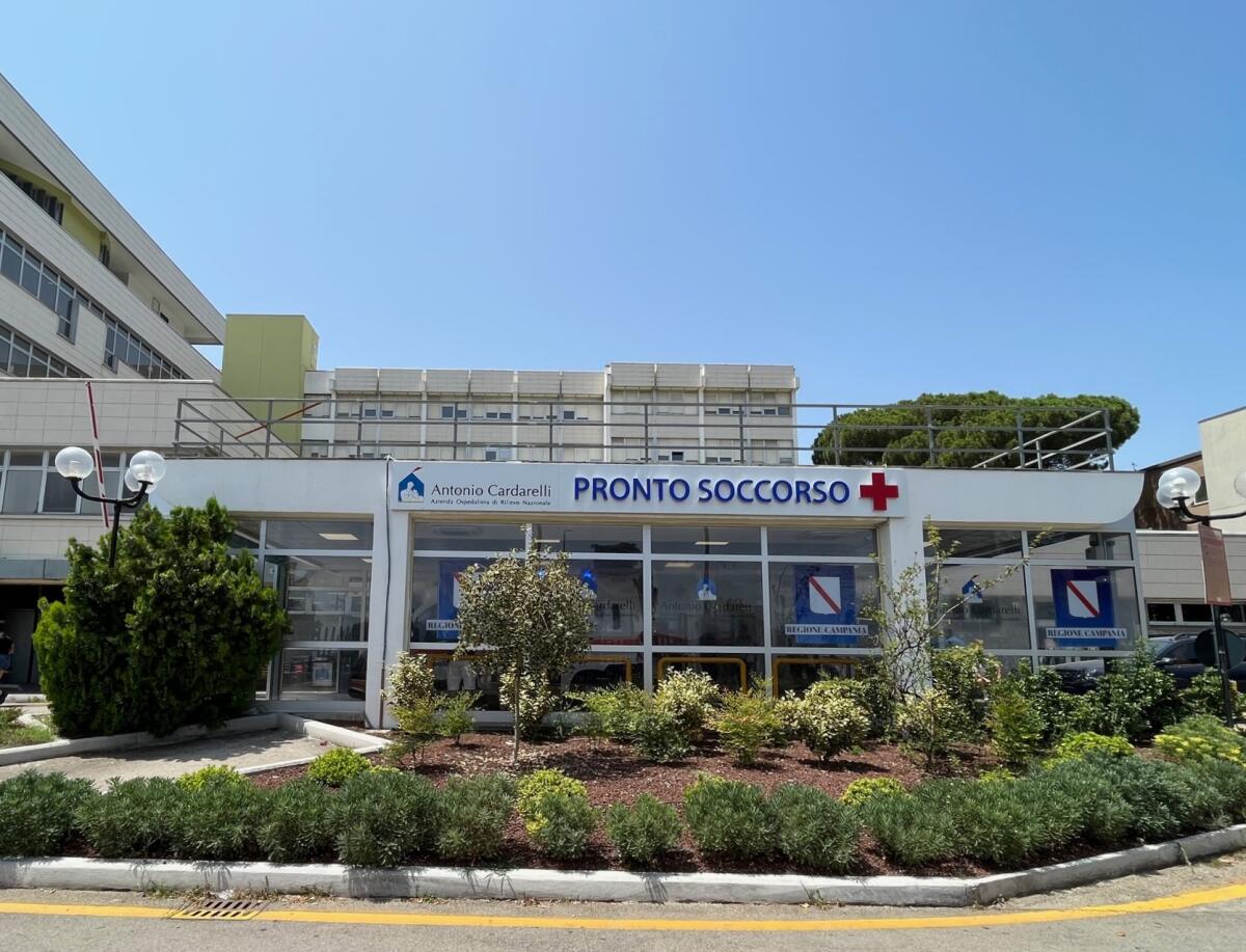 Incidenti stradali estivi, dal Cardarelli dati preoccupanti: 1 codice rosso su 10 è per traumi della strada. - 