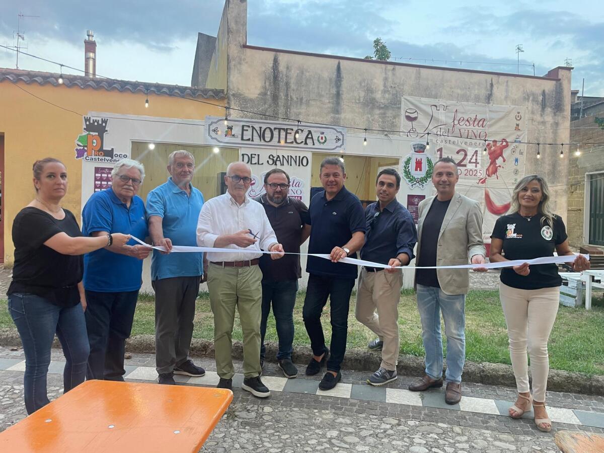 Castelvenere: buona la “prima” della Festa del Vino. Cresce l’attesa per il “Premio Radici” - 