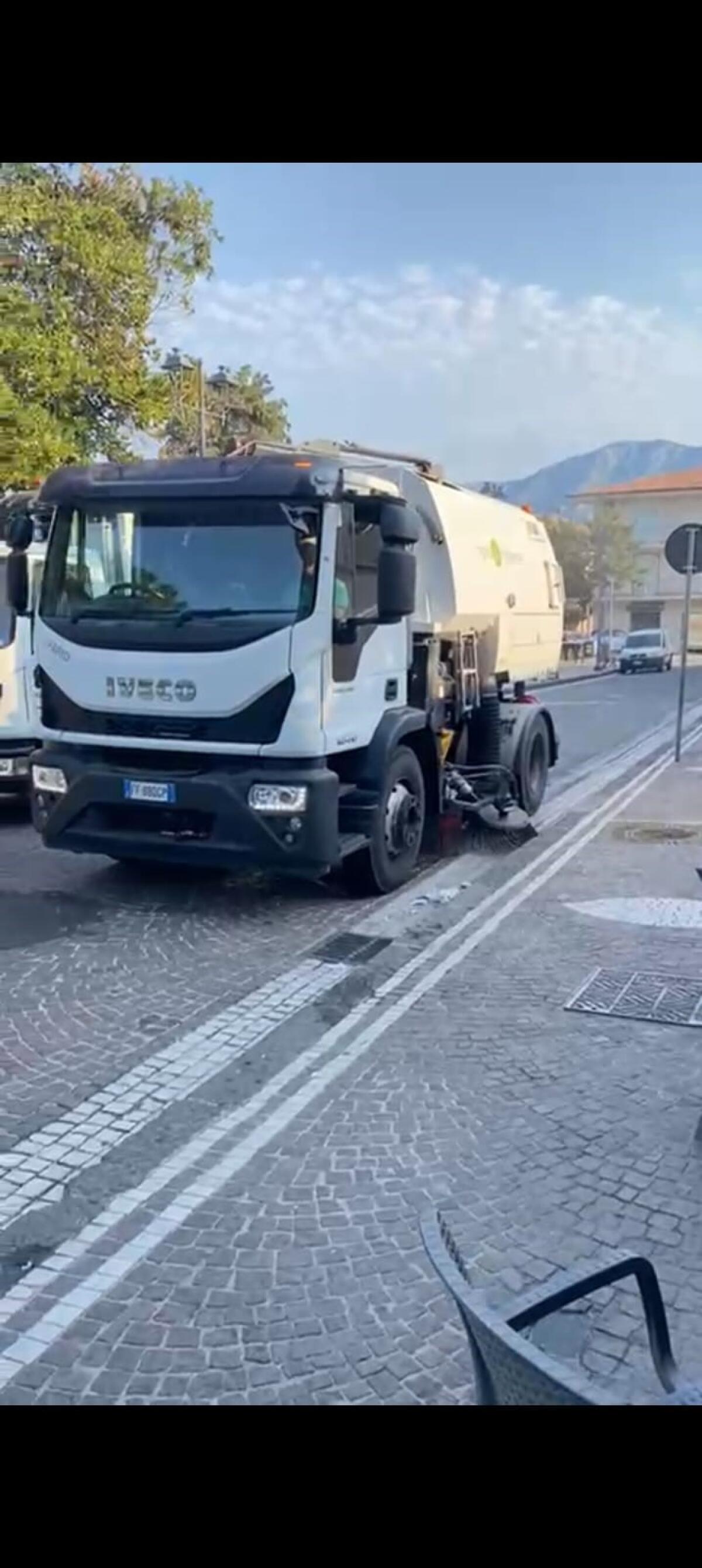 Cervinara. Giovedì 14 agosto torna la spazzatrice meccanica - 