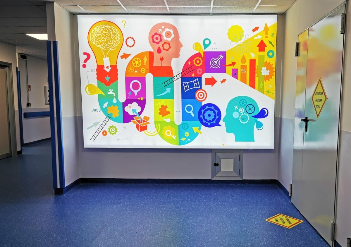 Ictus, Cardarelli tra i primi centri in Italia ad utilizzare un nuovo farmaco che scioglie i coaguli di sangue e consente una regressione dei sintomi - 