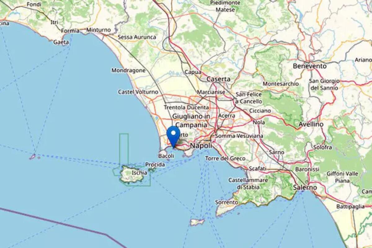 Scossa di terremoto di magnitudo 4 ai Campi Flegrei - 