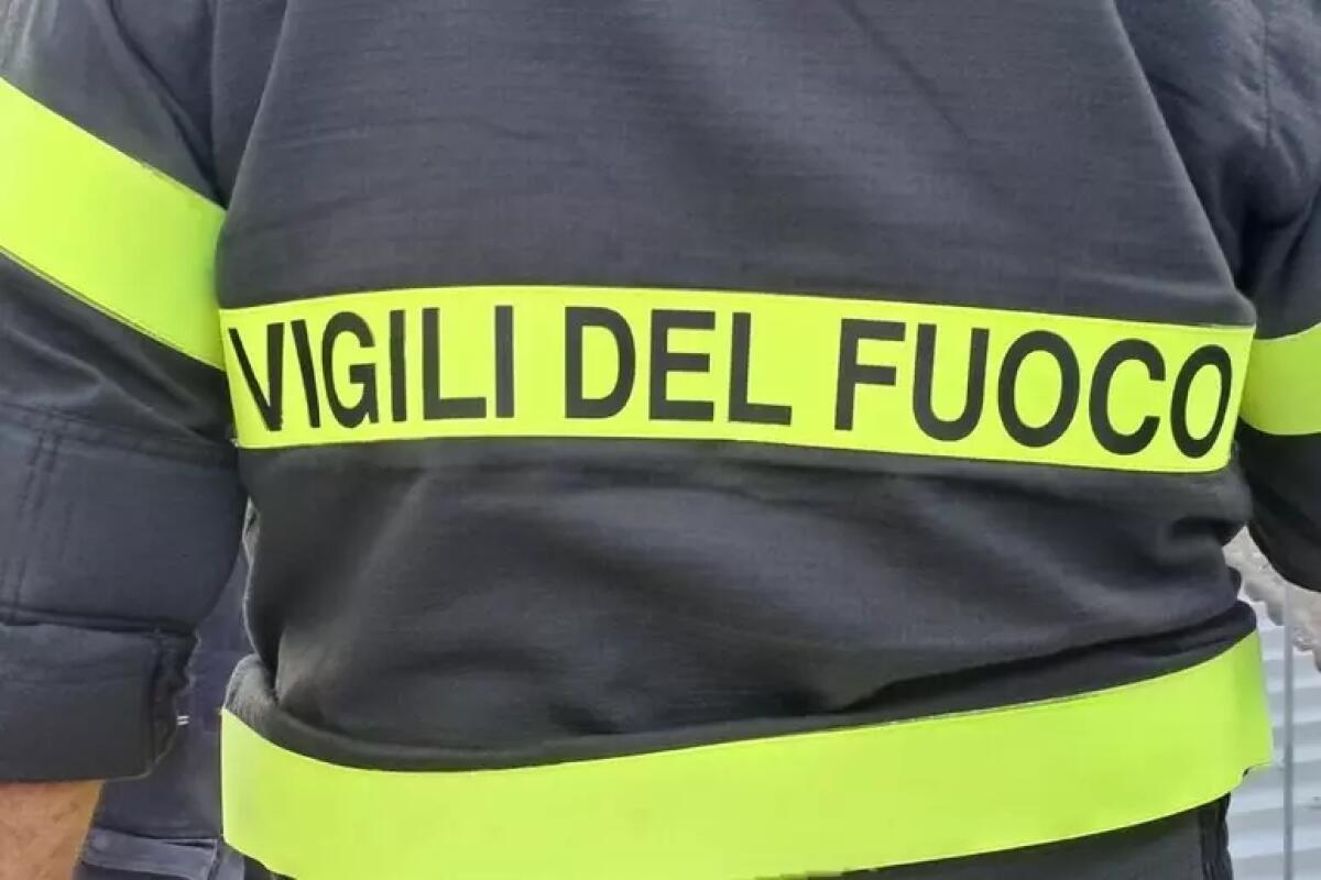 Esplosione in azienda rifiuti nel casertano, 3 morti e un disperso - 