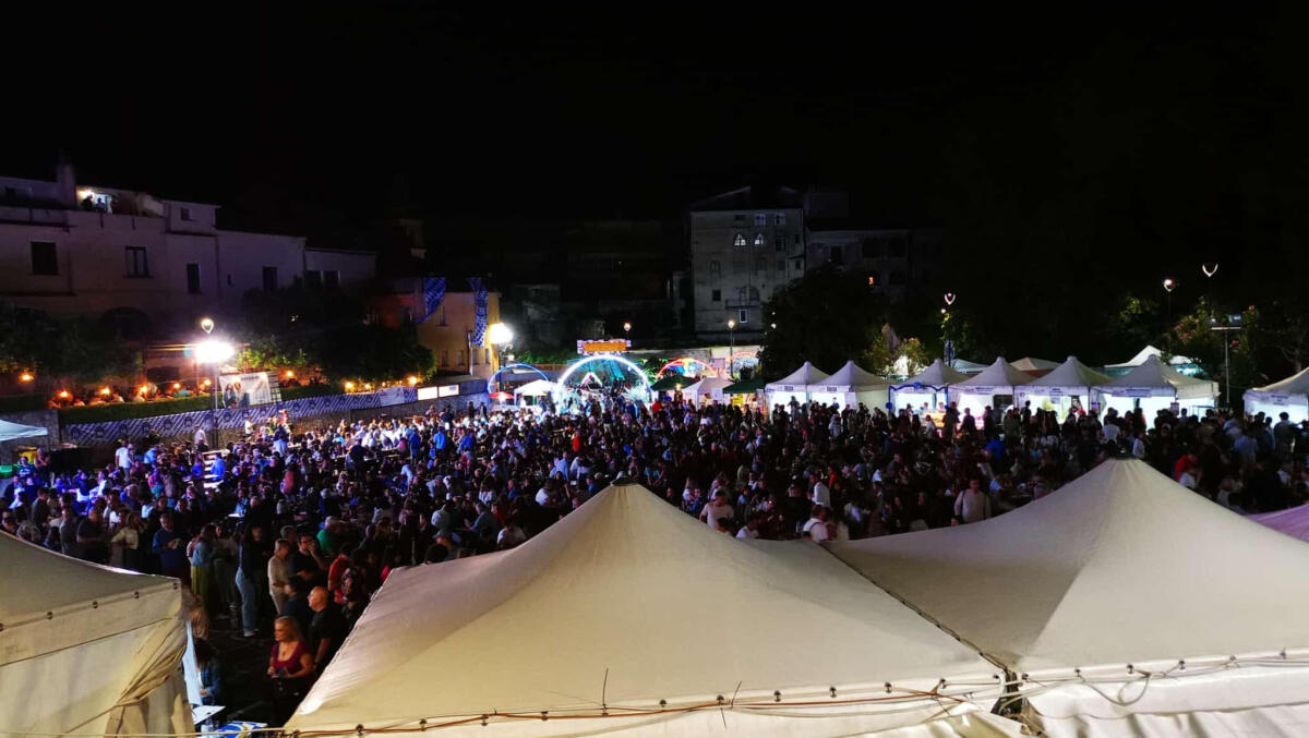 Festa dello Struppolo, boom di buongustai alla prima serata. - 