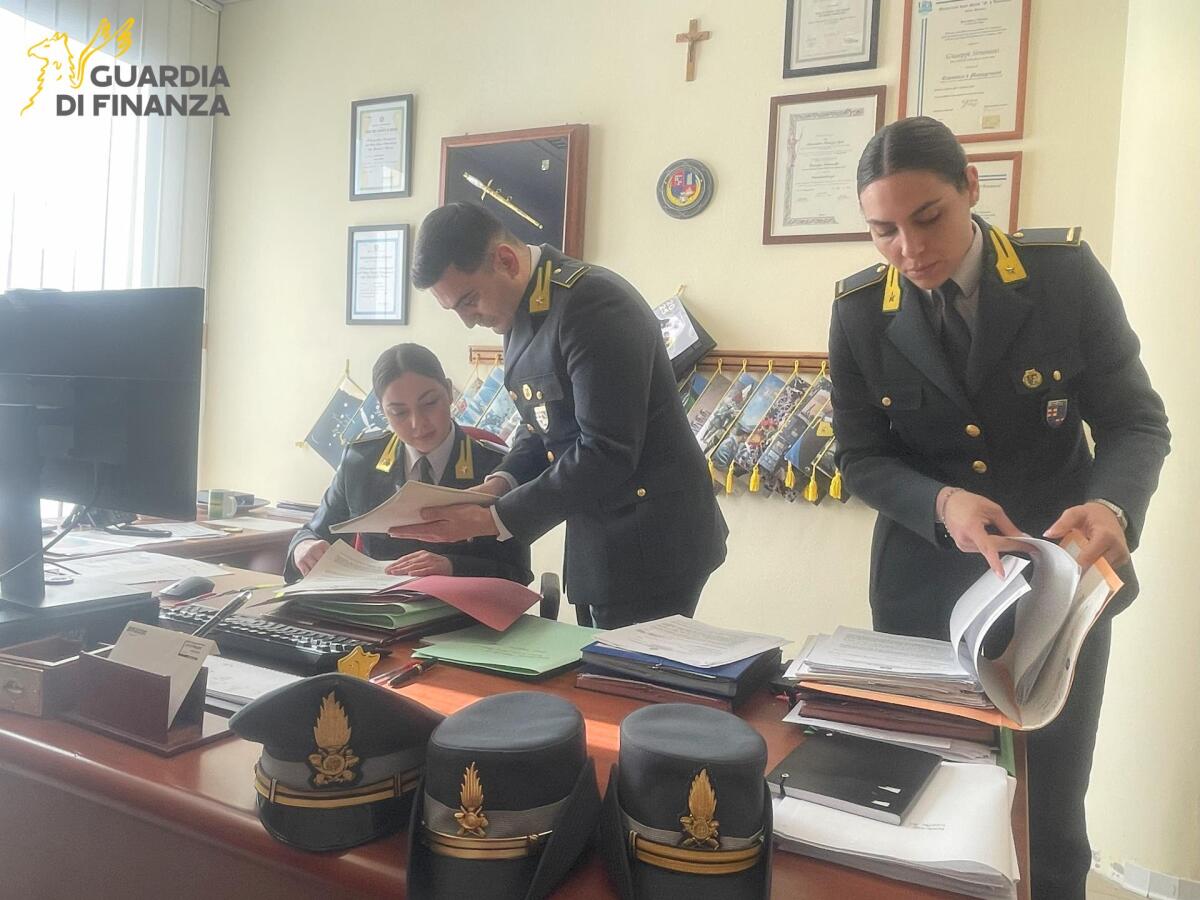 Associazione a delinquere gestiva "diplomifici" anche in Campania - 