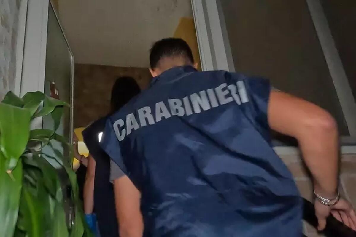 Truffano 40mila euro, col bottino comprano gratta e vinci. - 