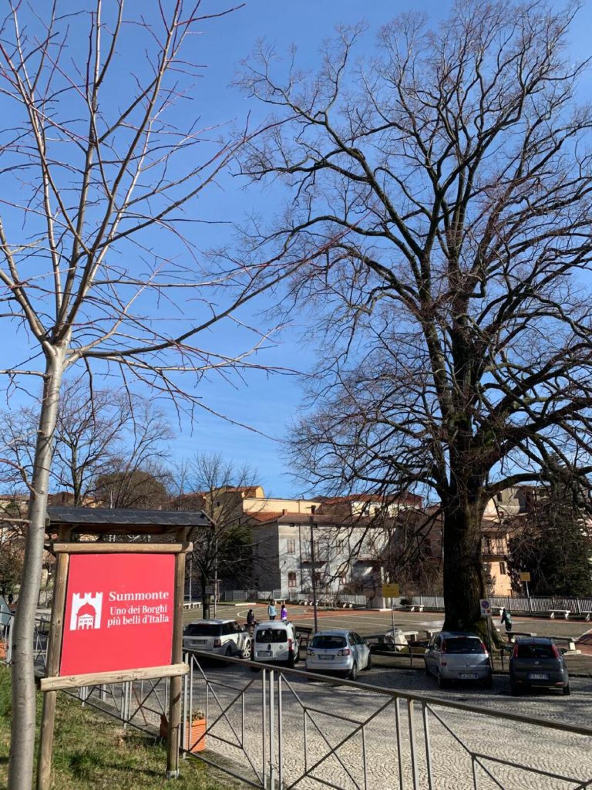 Summonte. Inagibili il palazzo comunale e il plesso scolastico di via Piana - 