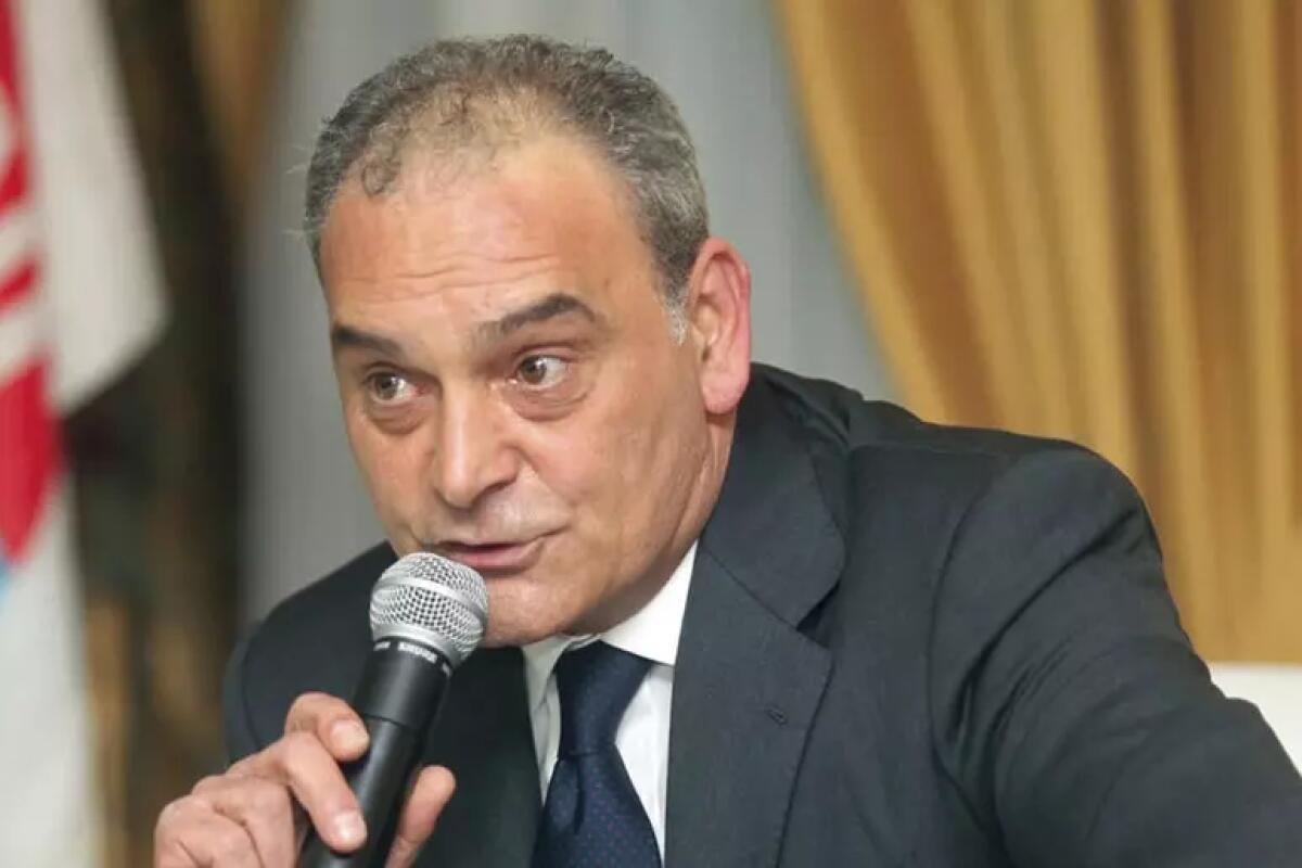 Vessazioni su specializzandi, sospeso prof ateneo Salerno - 