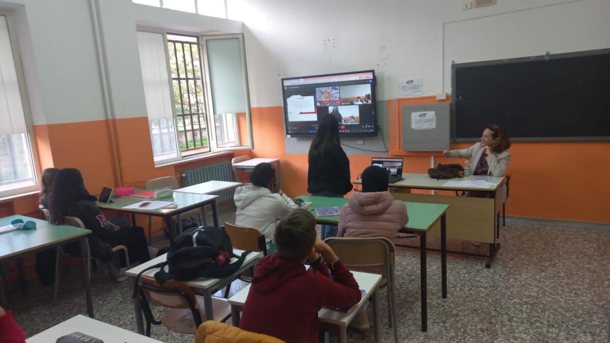 “Life” il progetto MOIGE contro la tossicodipendenza giovanile. - 