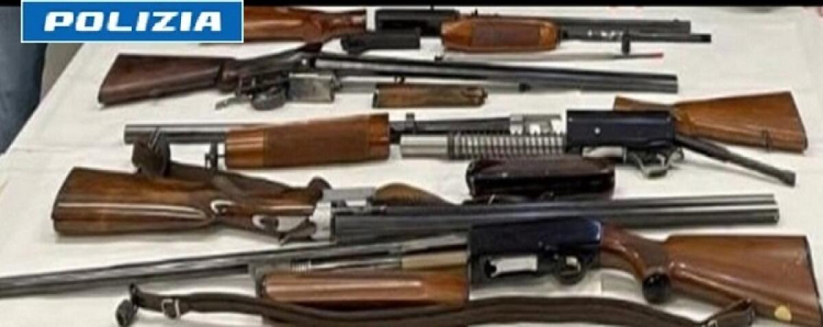 Arrestato un 27enne georgiano per furto di armi e preziosi in un’abitazione di Avellino. - 