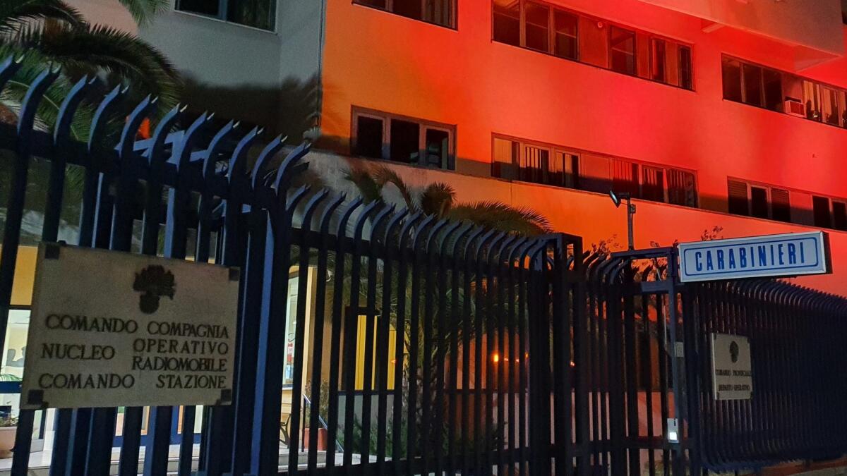 “Orange the World” contro la violenza di genere: caserme illuminate di arancione - 