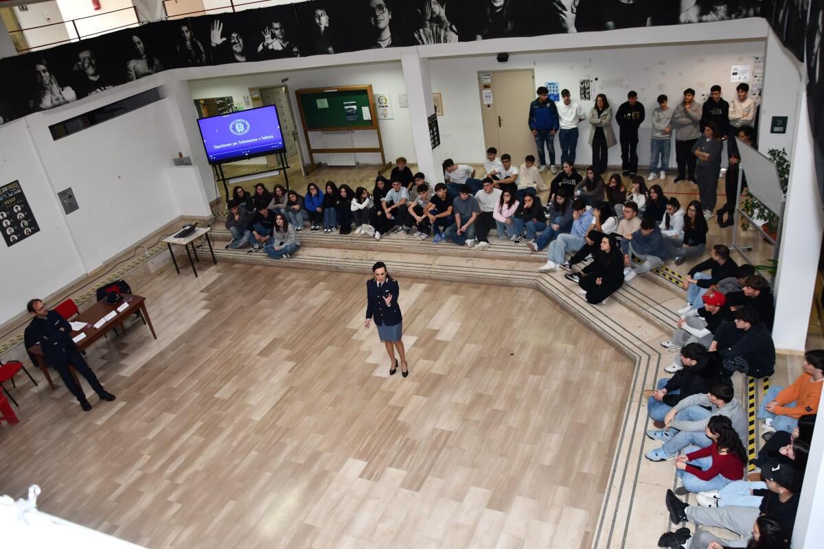 “…questo NON è AMORE” - 