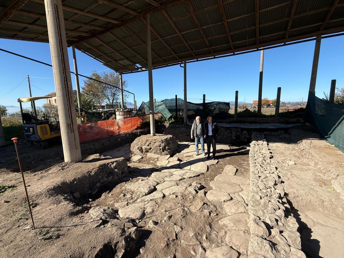 Paduli, nuove scoperte dagli scavi sulla via Appia Traiana a Forum Novum - 