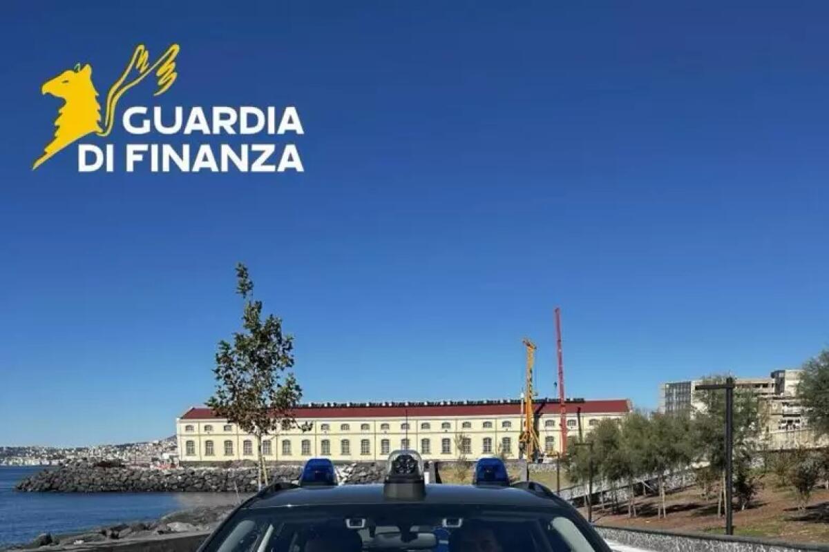 Sequestrato deposito rifiuti tessili privo sistema antincendio - 