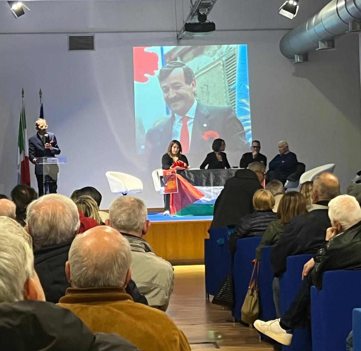 Il Sindaco di Summonte Ivo Capone: intitolare un luogo pubblico a Lello de Chiara - 