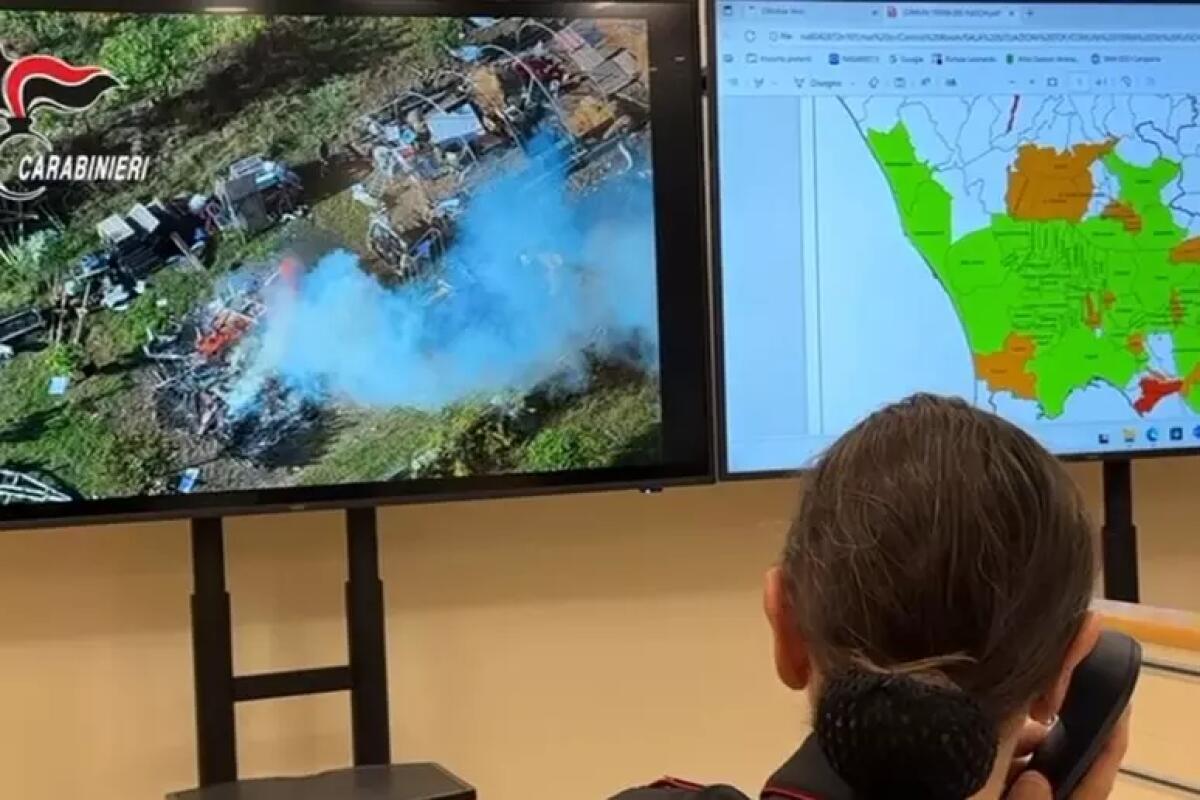 Inquadrato mentre incendia rifiuti, arrestato - 