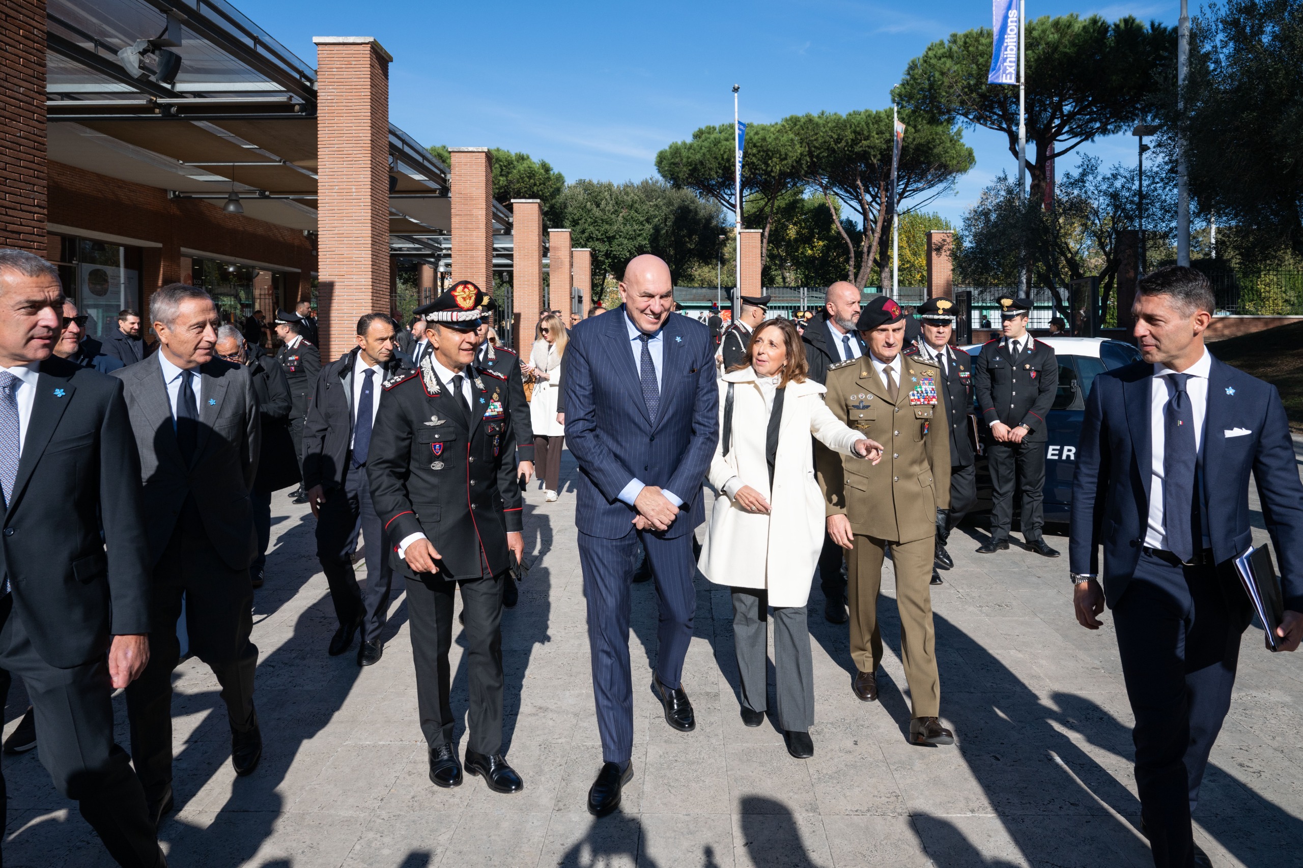Presentato il Calendario Storico dei Carabinieri 2026.