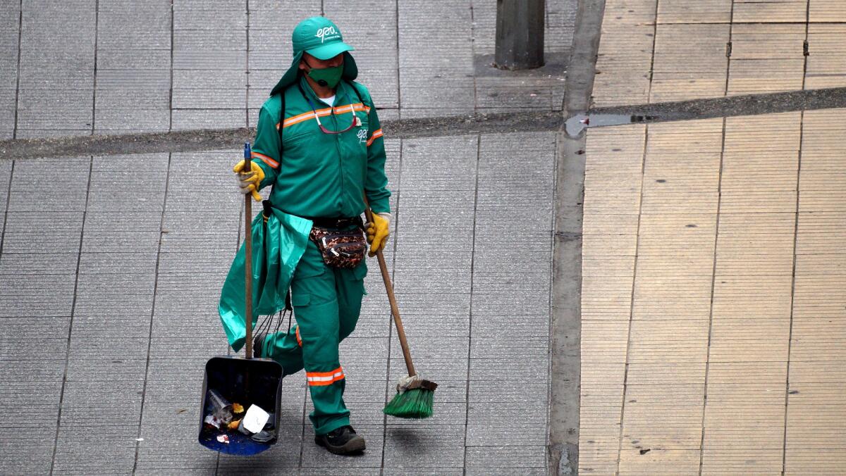 Cervinara. A Natale e Santo Stefano funzionerà servizio spazzamento strade e piazze, raccolta rifiuti secondo calendario - 