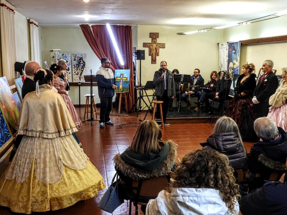 Ad Arienzo la rassegna artistica e culturale “Antonio del Monaco” lancia una visione strategica per la pace - 