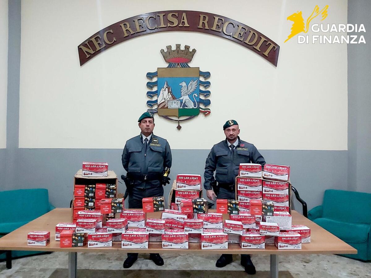 In Campania sequestrati oltre 3 milioni di articoli contraffatti e pericolosi per la salute - 