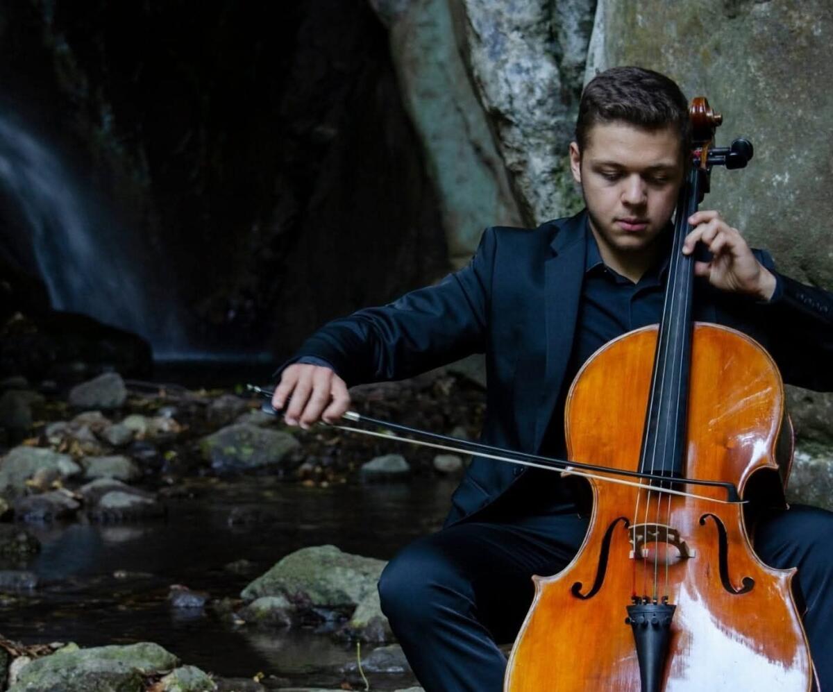 Il maestro Fortunato Marco Onofrio sarà in concerto su Rai 1 la Vigilia di Natale - 