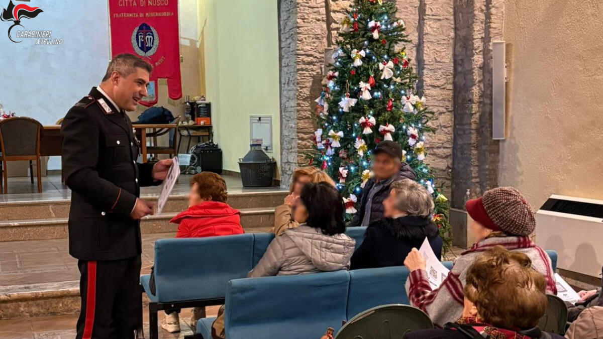 Carabinieri del Comando Provinciale di Avellino proseguono gli incontri di prossimità con studenti e anziani - 