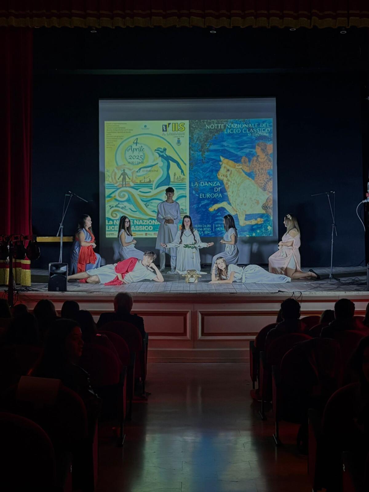 Il Liceo Classico del “Lombardi” tra mito e tecnologie: un inno alla pace e alla modernità. - 